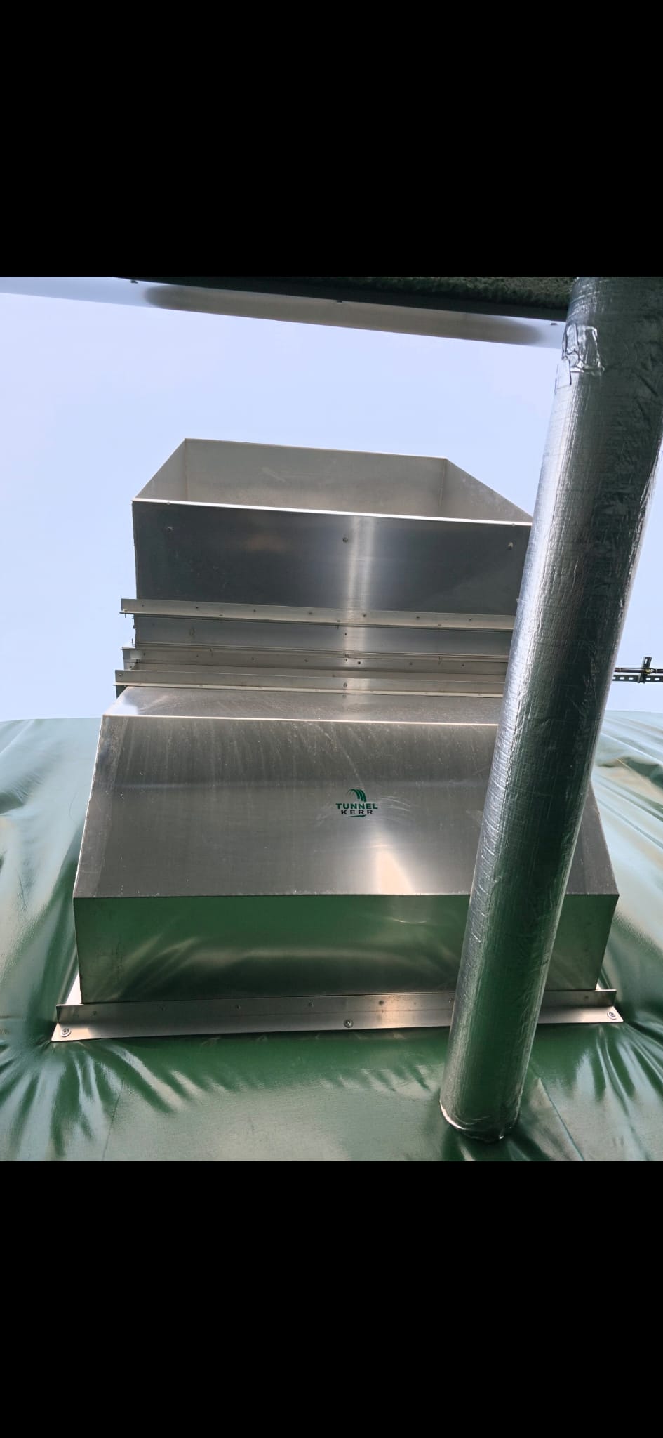 Air Handling Unit on tunnel roof